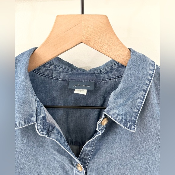 J. Jill Chambray Popover Tunic Size Small - Picture 5 of 6
